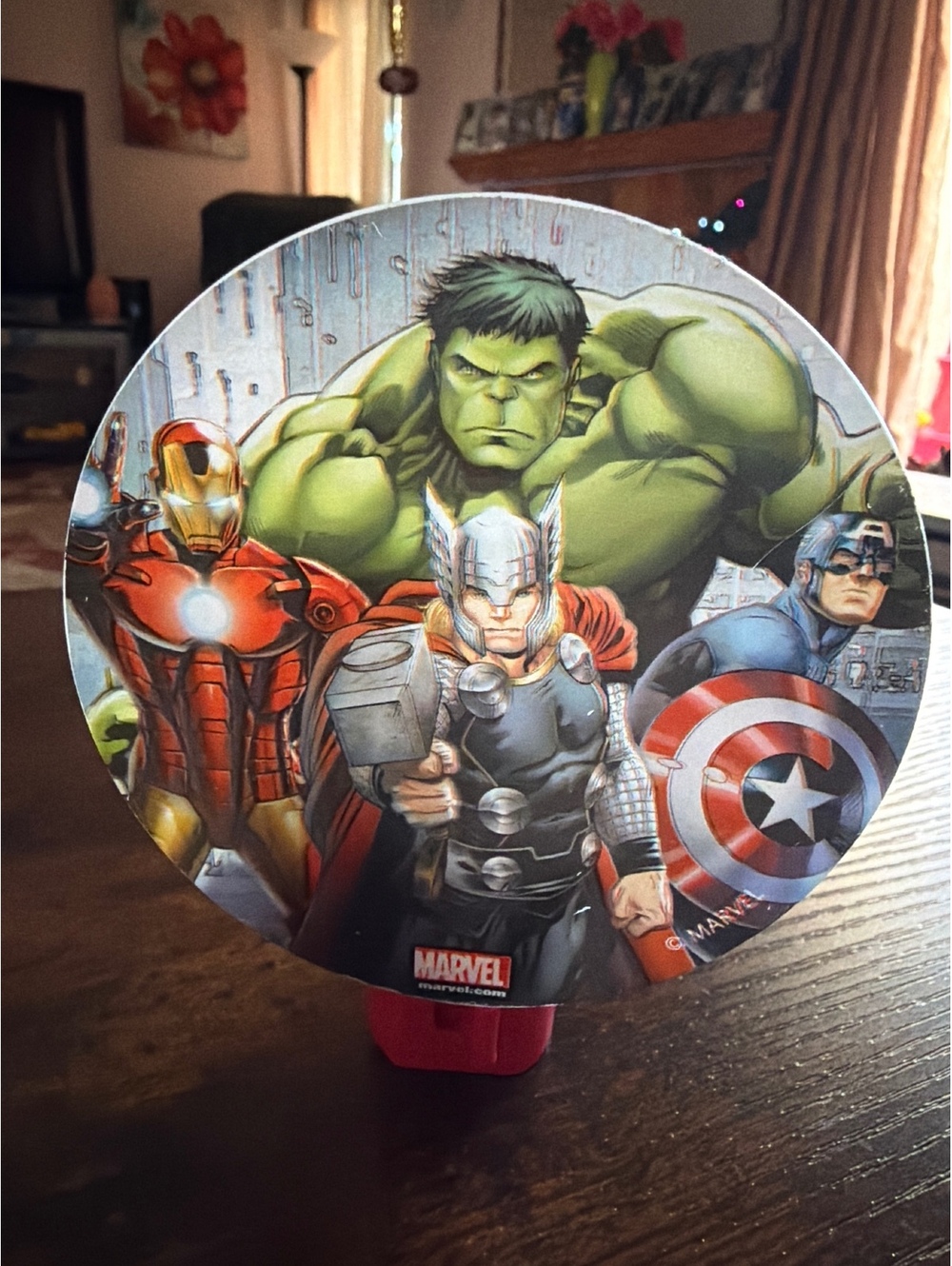 Marvel Avengers Night Light Featuring Hulk, Iron Man, Thor, and Captain America